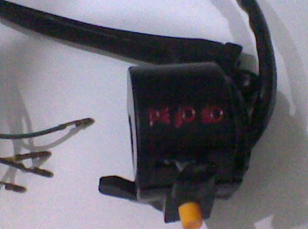 SUSUKI AX100